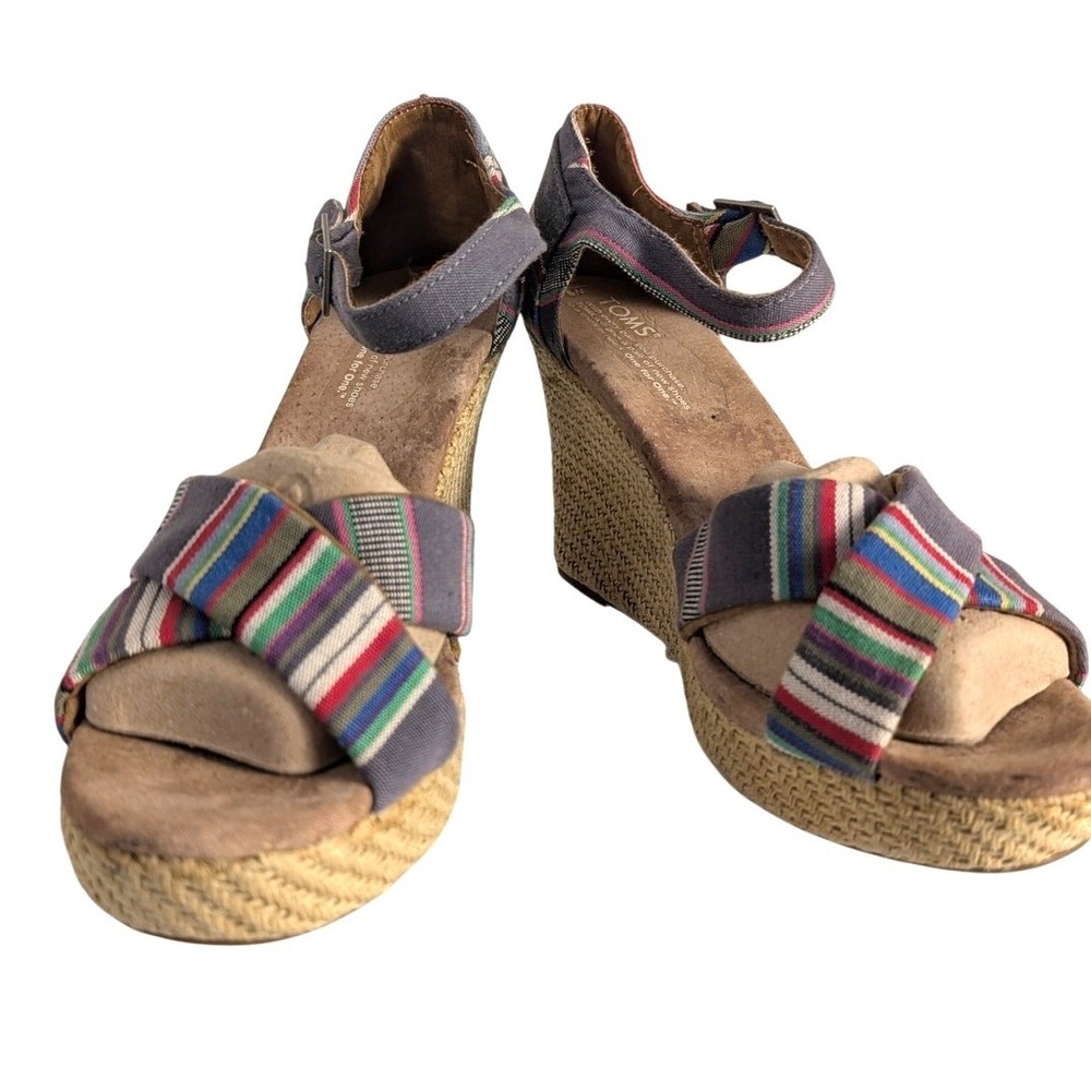 TOMS Women's Casual Wedge Sandals Blue Stripe Fabric Ankle Strap Platform Size 9